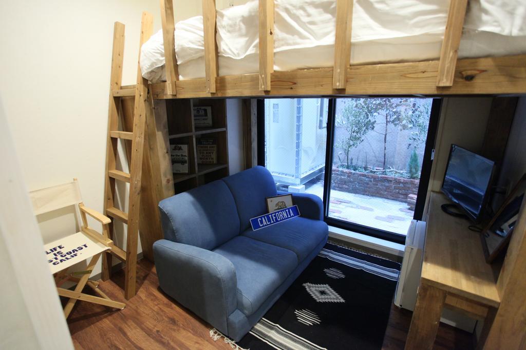 North Front Hostel Фукучіяма Екстер'єр фото